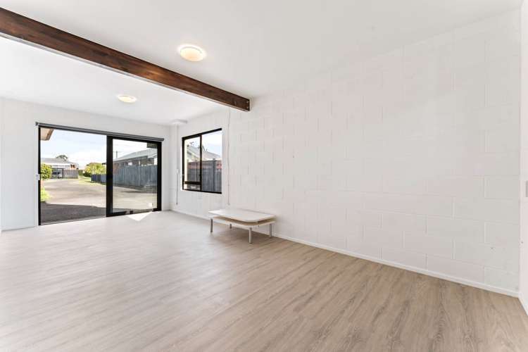 2/7 Waterloo Road Milford_6