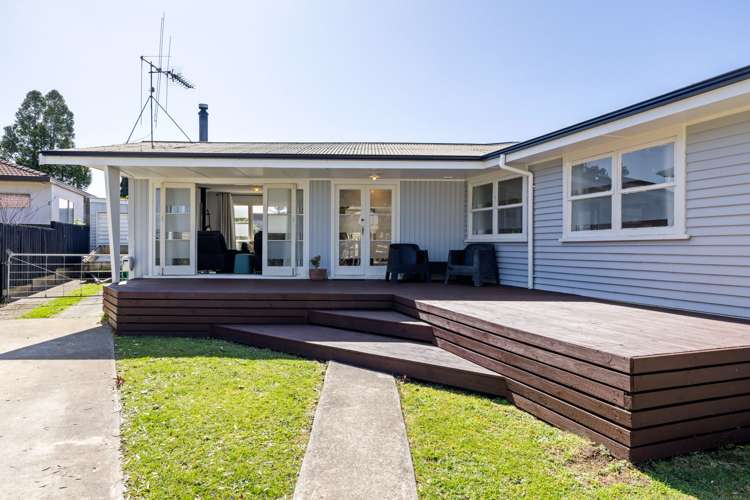 21 MacDonald Road Glenview_1