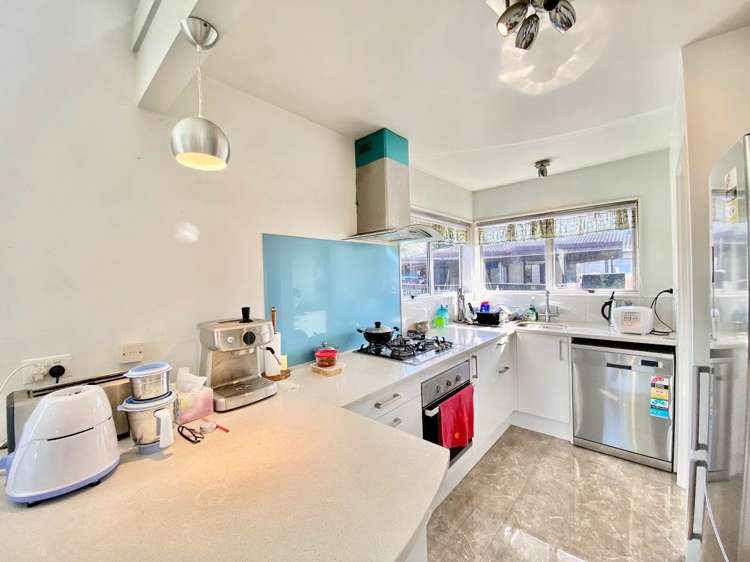 2/32 Bertrand Road Mount Wellington_3