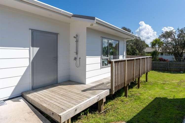 8 Yorke Road Paihia_24