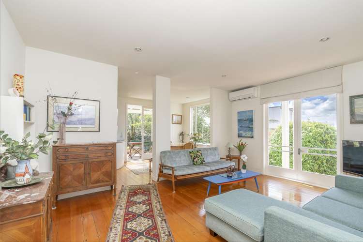 8 Amiria Street Saint Marys Bay_11