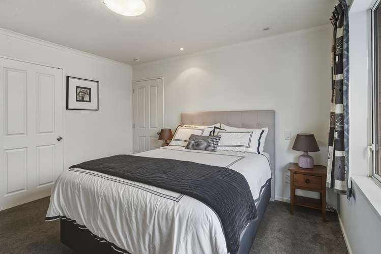 1/4 Reid Avenue Mosgiel_9