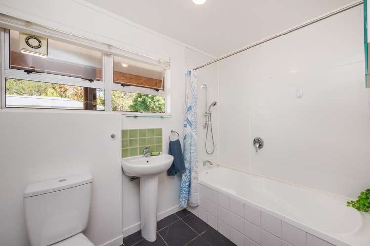 55 Fitzherbert East Road Aokautere_18