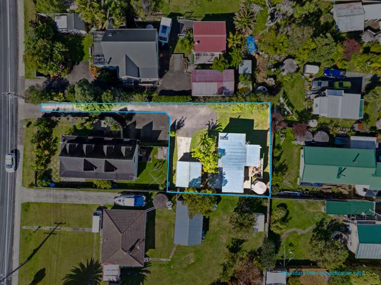 2/103 Vipond Road Stanmore Bay_13