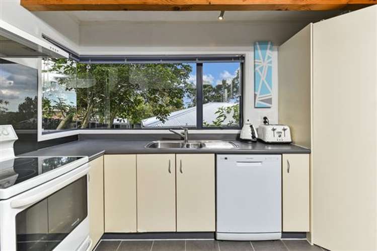 1/13 Bedford Street Te Atatu South_11