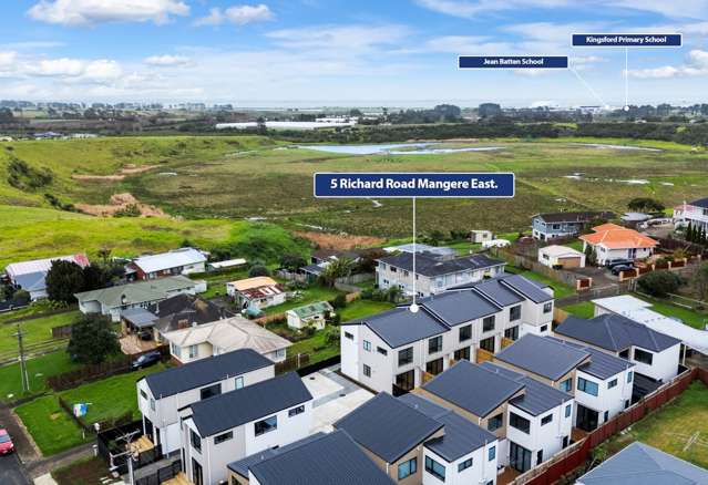 6/5 Richard Road Mangere_1