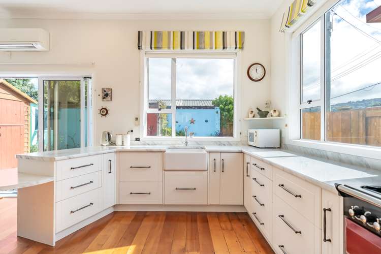 17 King Street Petone_13