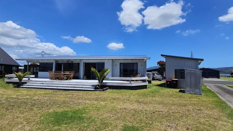 133 Harbour Drive Matarangi_16