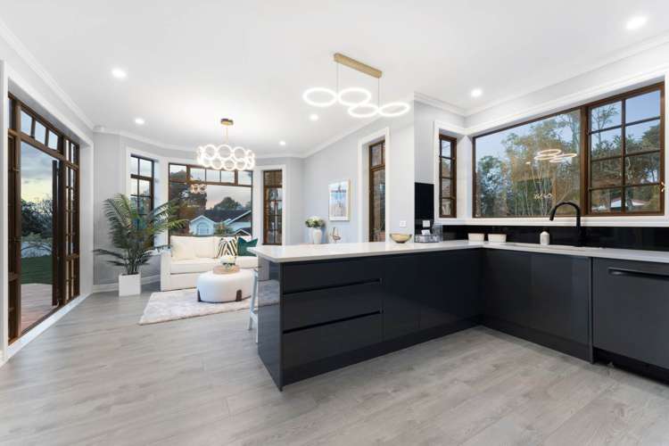 11 Almond Grove Greenhithe_6