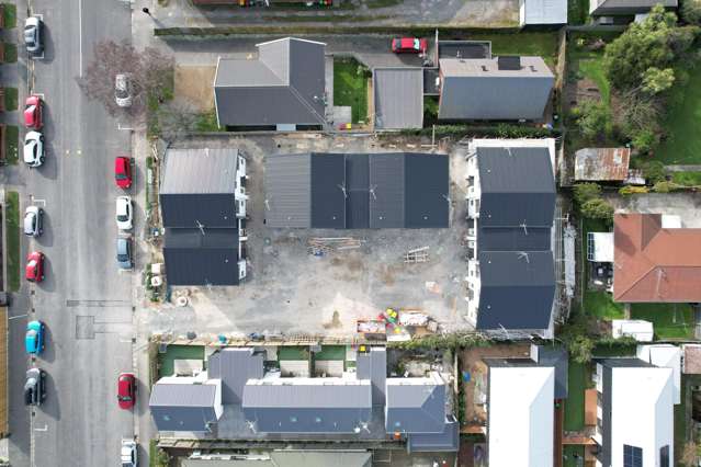 1/60 Division Street Riccarton_2