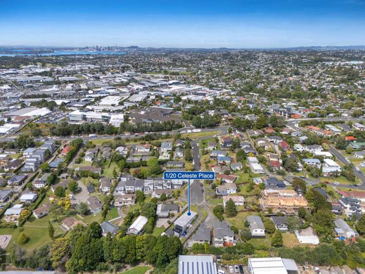 1/20 Celeste Place Totara Vale_13