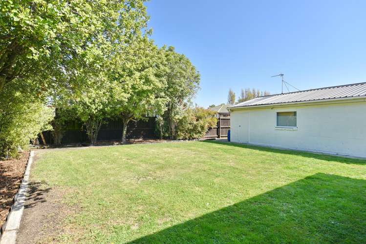 97 Bayswater Crescent Bromley_19