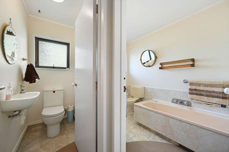 28 Mcmeekan Avenue Chartwell_15