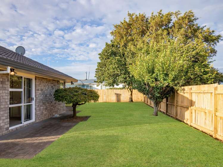 31 Forth Crescent Glenview_6