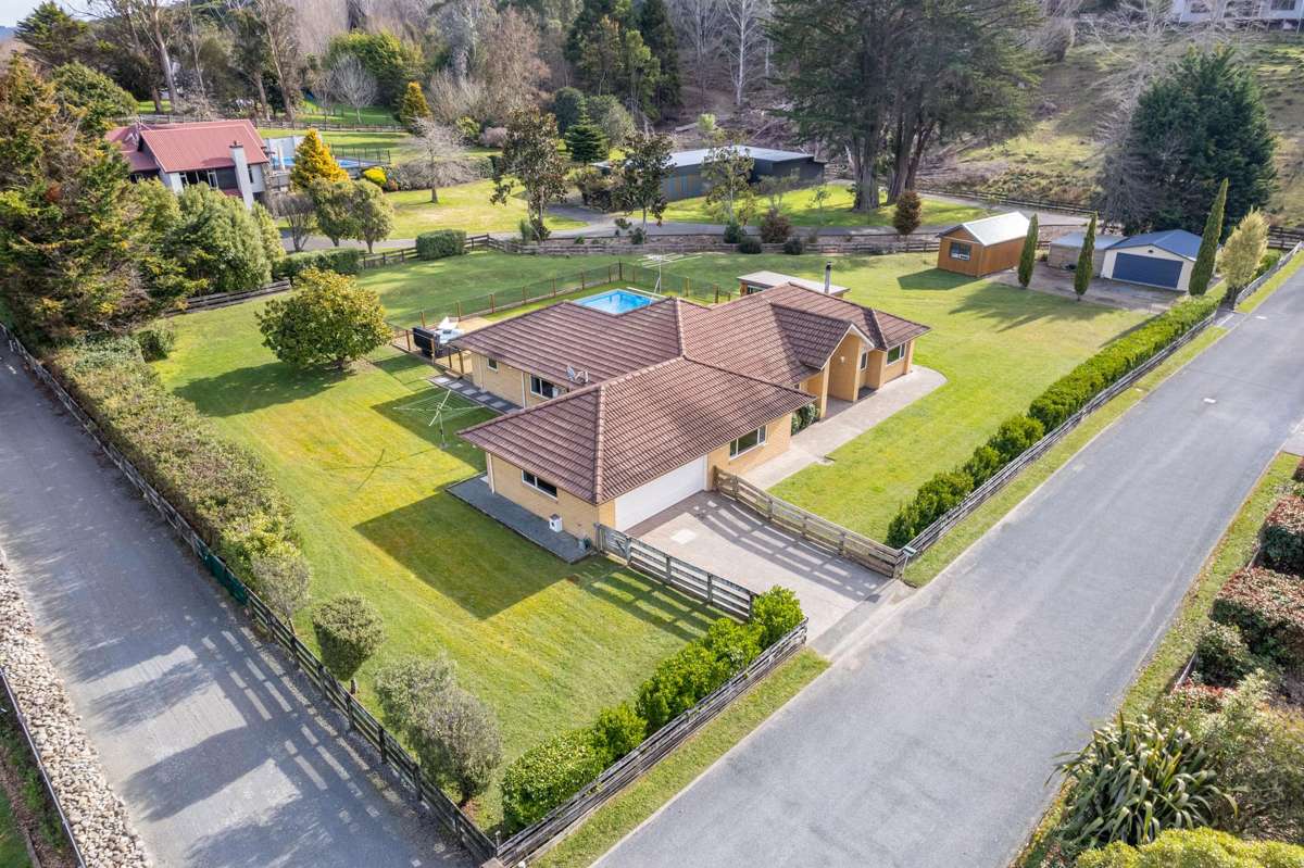 101 Emerald Hill Drive_1