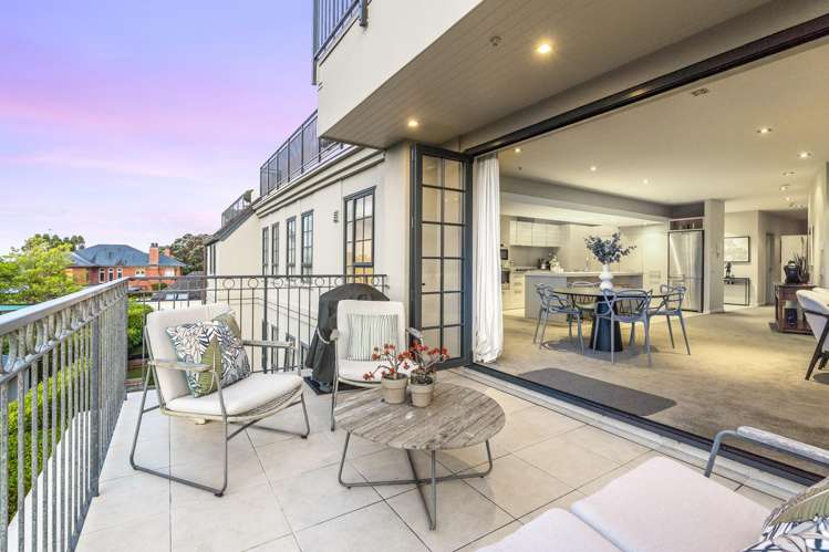 7/2 Bassett Road Remuera_10