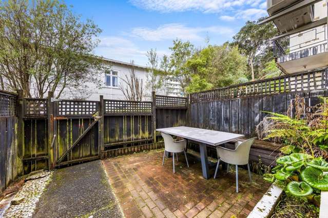 2/35 Esplanade Road Mt Eden_2