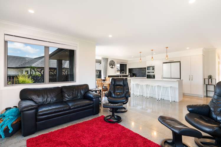 69 Puhirake Crescent Pyes Pa_8