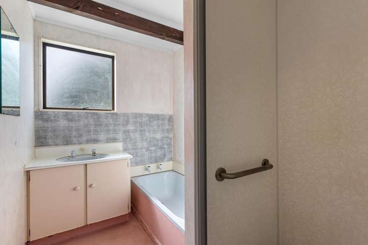 4B Ngaparaoa Drive Maketu_7