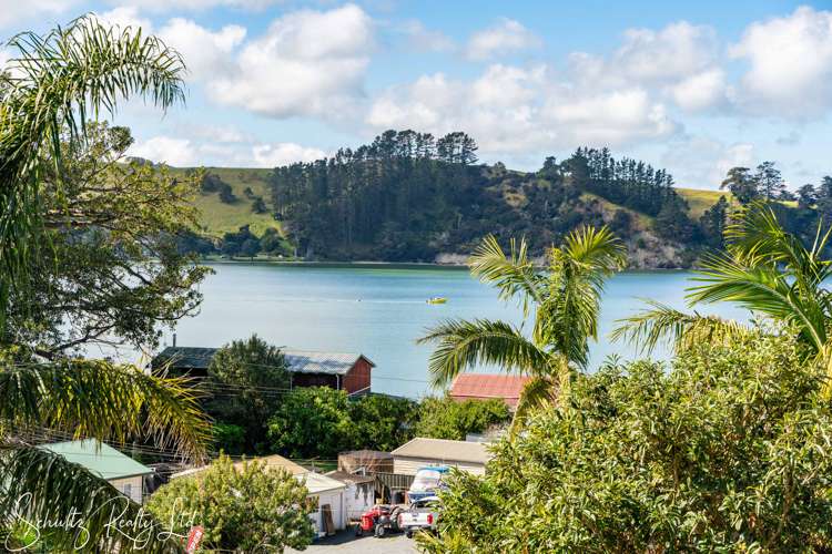 2 Cliff Street Paparoa_38