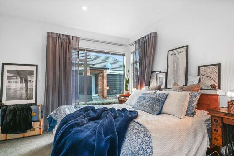 33 Henley Green Northwood_8