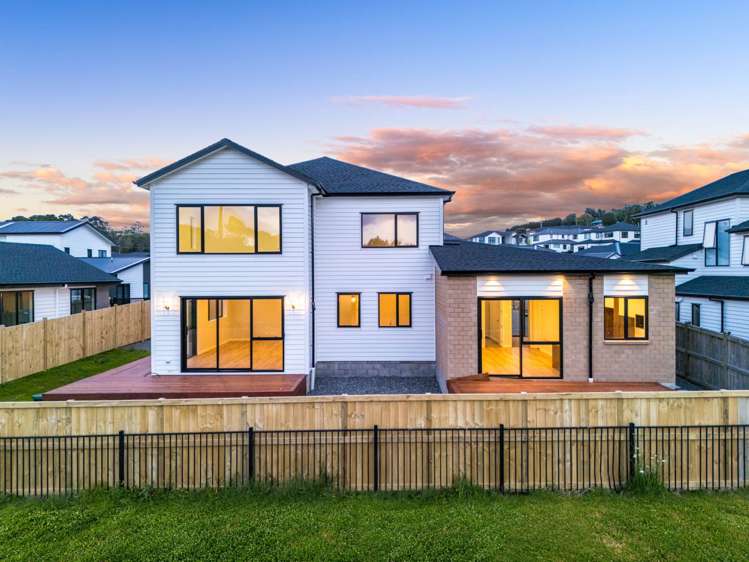 12 & 12a Kiokio Place Swanson_32