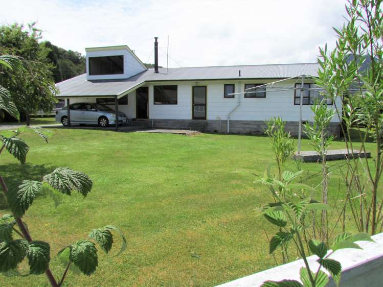 660 Taylorville Road Taylorville_29