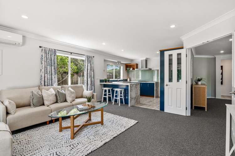 4 Mary Forgham Drive Greenhithe_7