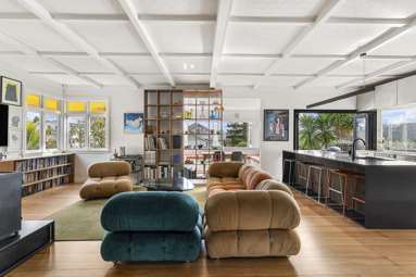 72 West End Road_4
