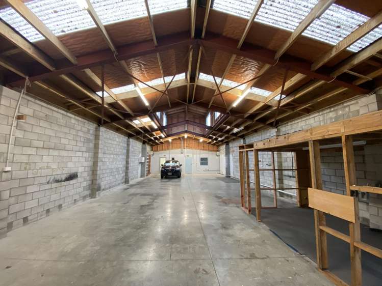 621 Pollen Street Thames Surrounds_4