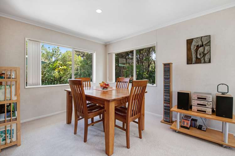 19 Grovenor Drive Orewa_22