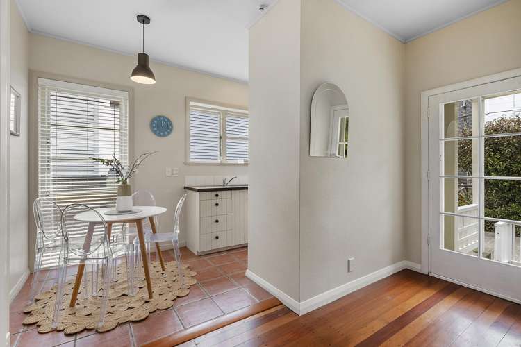 42 Glamis Avenue Strathmore Park_5