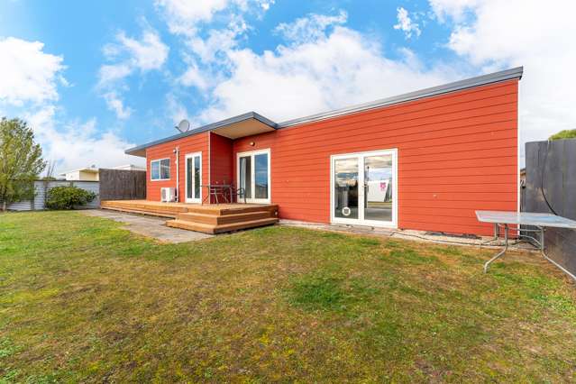 36 Main Road, Weston