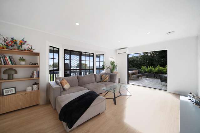 6 Crestlands Place Papakura_3