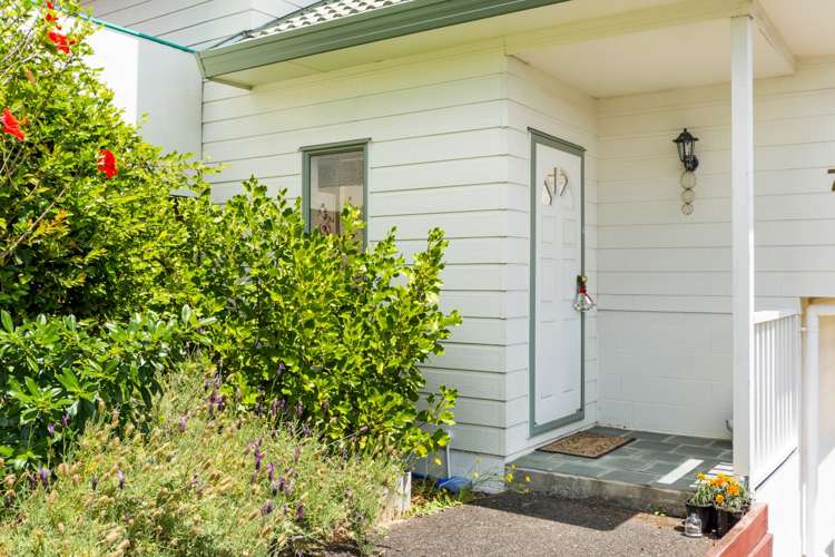 2/63 Stanley Road Glenfield_5