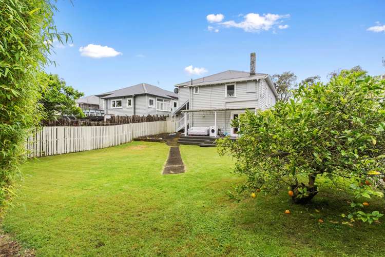 17 Kensington Avenue Mt Eden_13