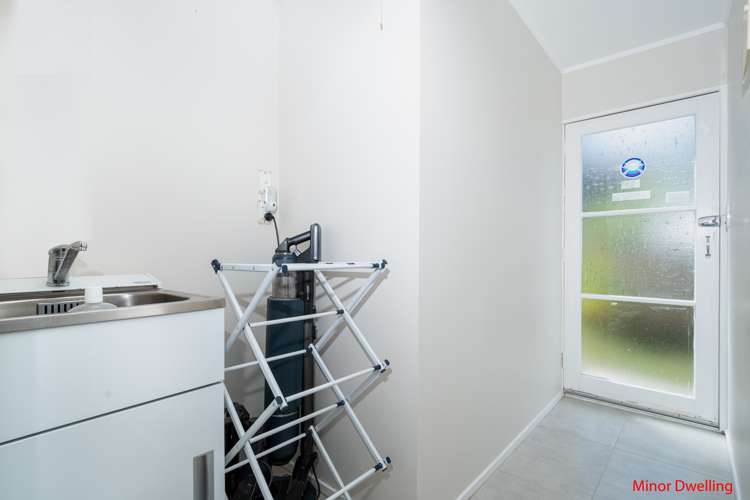 63 Hetherington Road Ranui_18