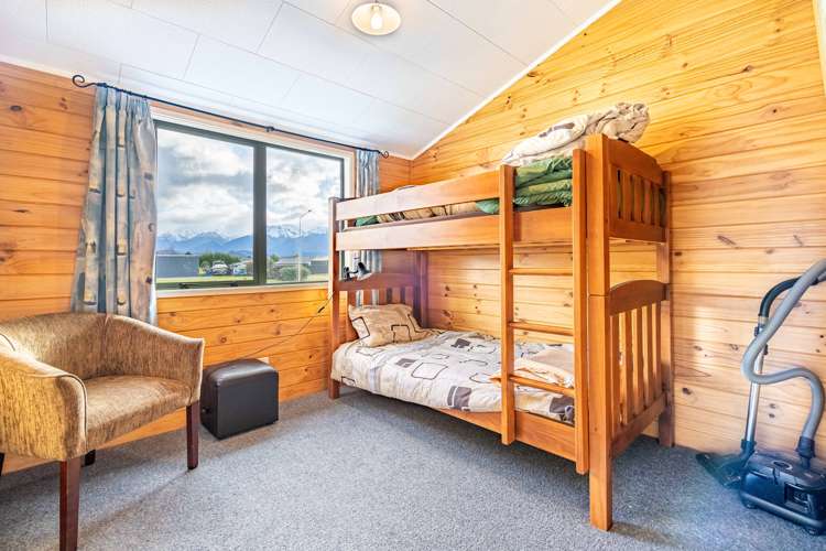 5 Speight Street Te Anau_15