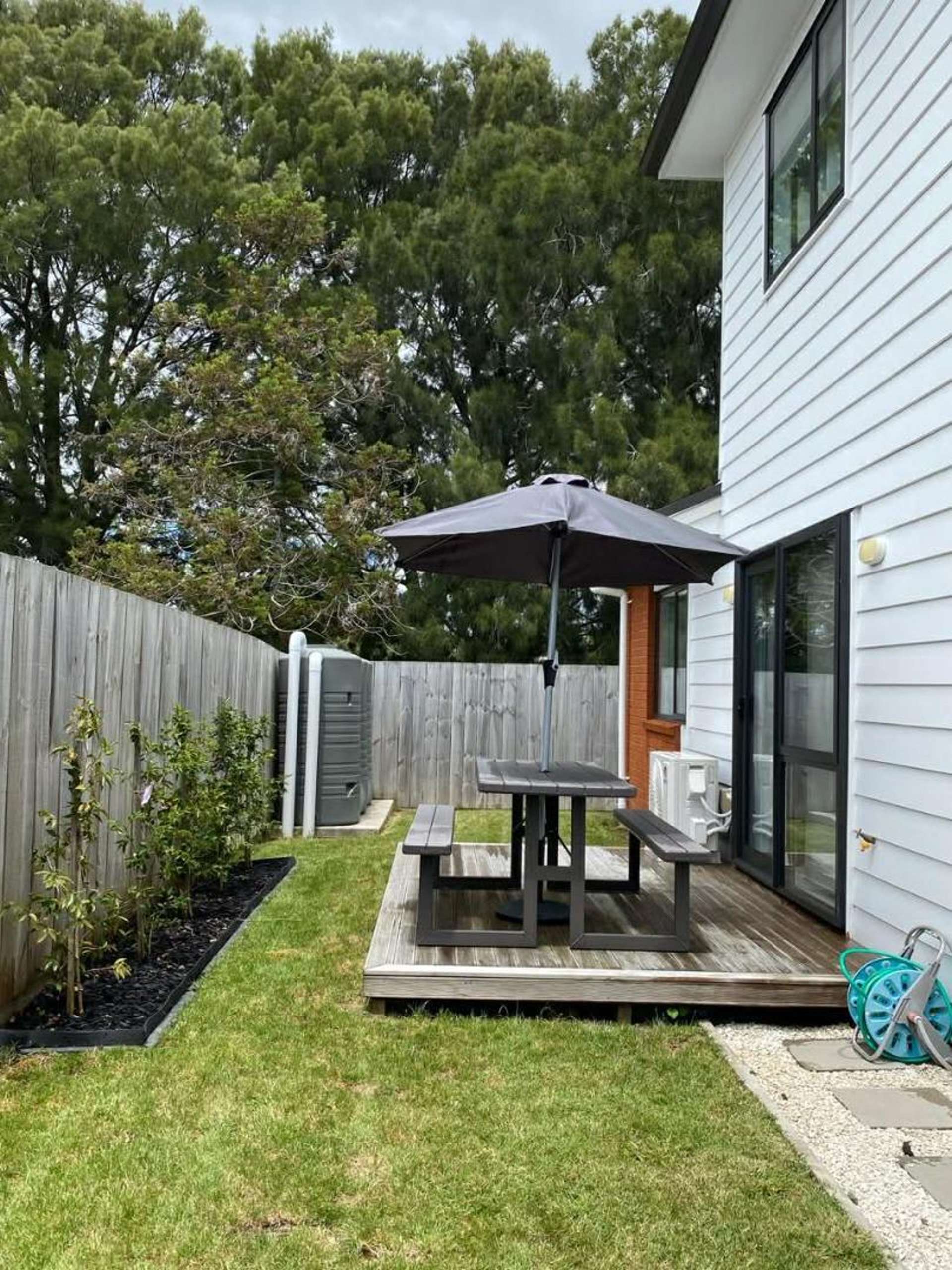 2C/23 Hibiscus Avenue Hamilton Lake_0