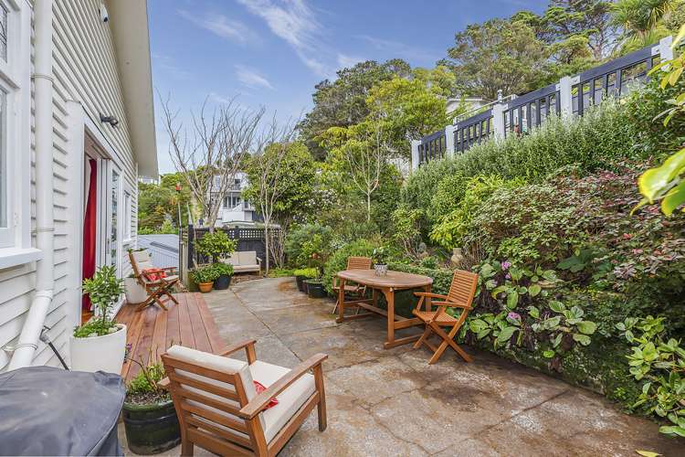 80 Mortimer Terrace Brooklyn_7