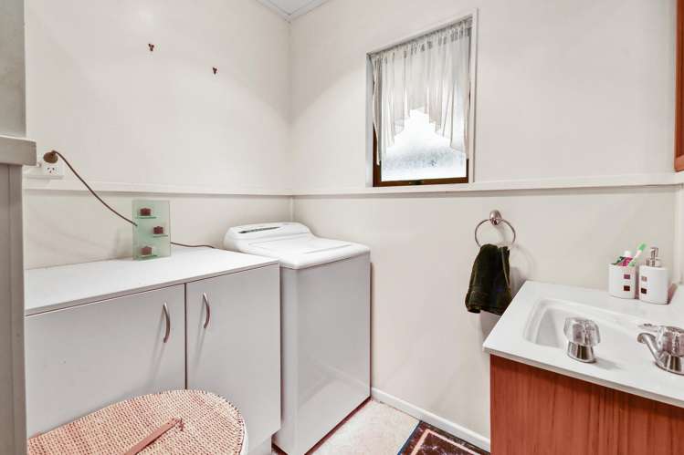 74 Woodhouse Road Patumahoe_37