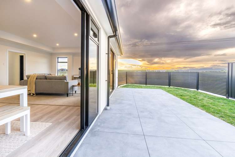 98 Eriksen Road Te Awa_10