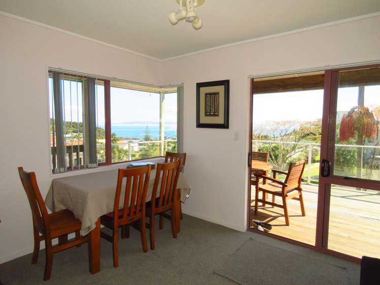 5 Dudley Crescent Cable Bay_5