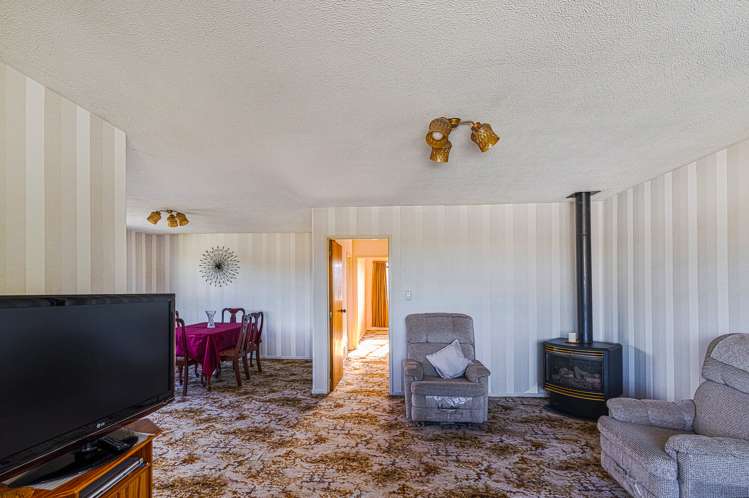 2/5 Salford Avenue Redwood_8