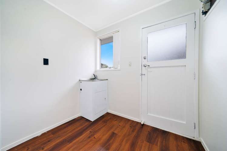 16A Mclean Avenue Papatoetoe_11