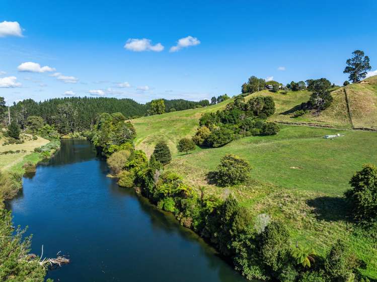 372f Wairoa Road Wairoa_13