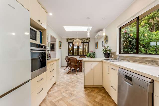93 Leeward Drive Whitby_1