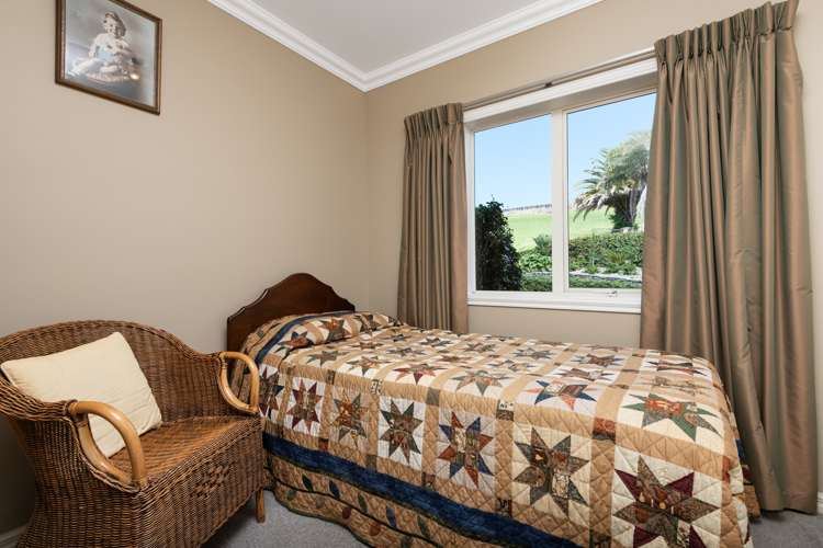 30 Holcombrooke Lane Welcome Bay_13