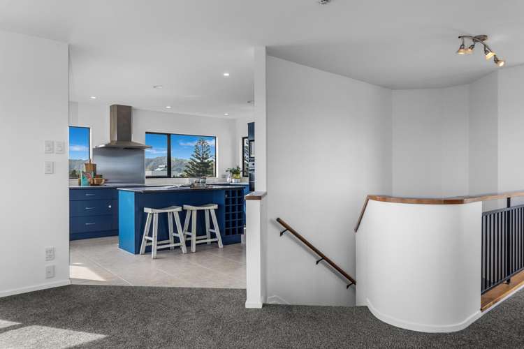 11 Island View Heights Coastlands_13