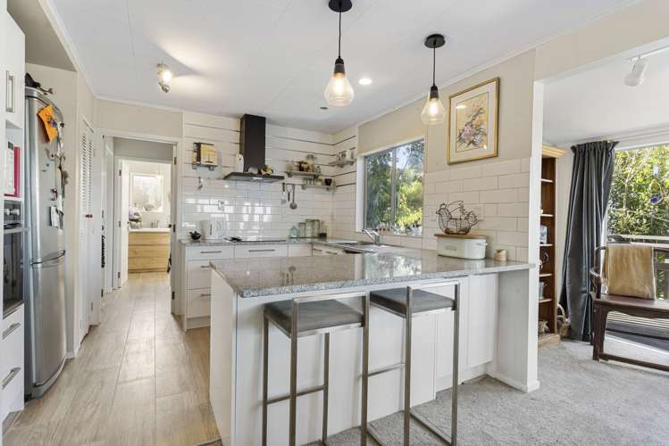 97a Sandspit Road Cockle Bay_9